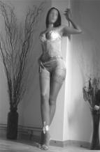 Miss Khan Central London Escort